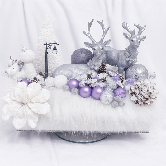 Lavender Frost – Aranjament de Crăciun Elegant în Tonuri de Mov Glaciar și Argint Înghețat